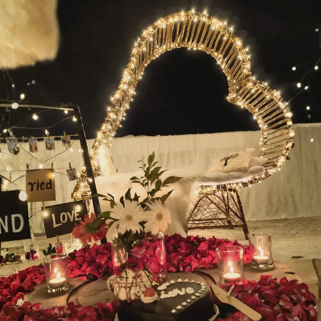 Forever Us LoveFrame Rooftop